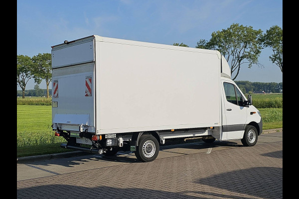 Mercedes-Benz Sprinter 317 L3 RWD Bakwagen Laadklep Airco Mbux 170Pk Euro6! Mercedes-Benz Sprinter 317 L3 RWD Bakwagen Laadklep Airco Mbux 170Pk Euro6!