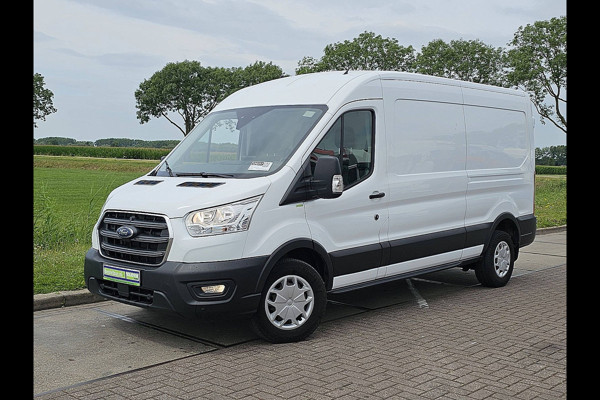 Ford Transit 330 2.0 TDCI L3H2 Automaat Navi Airco Euro6 Camera Trekhaak 1e Eigenaar! Ford Transit 330 2.0 TDCI L3H2 Automaat Navi Airco Euro6 Camera Trekhaak 1e Eigenaar!