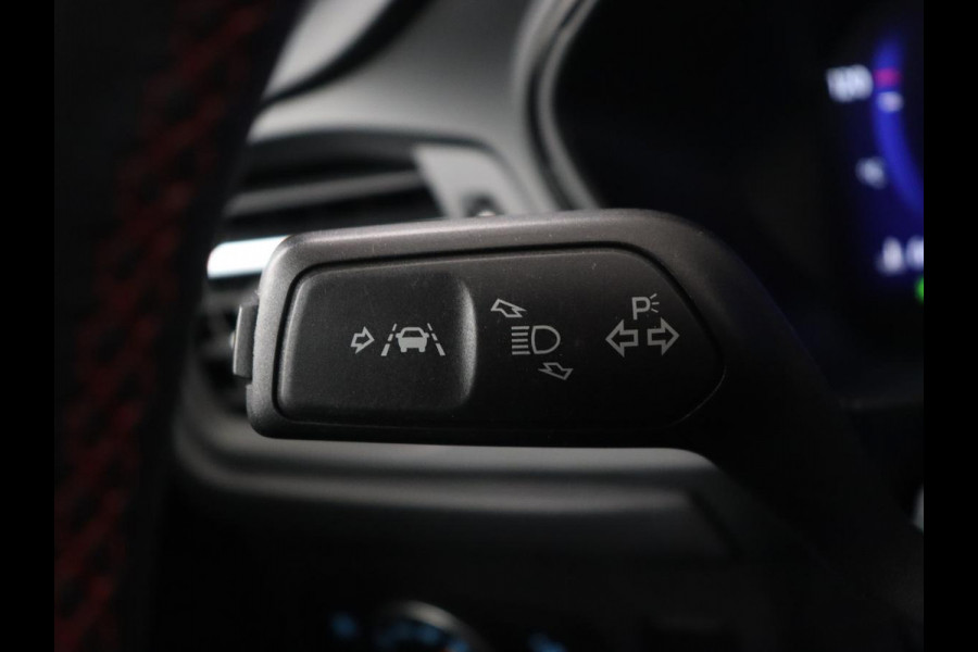 Ford Focus 1.0 EcoBoost Hybrid ST Line X | Trekhaak | Stoel & stuurverwarming | Head-Up | Adaptive cruise | Camera | B&O Sound | Digital Cockpit | Carplay | Keyless | Full LED | Comfortstoelen | Park Assist Ford Focus 1.0 EcoBoost Hybrid ST Line X | Trekhaak | Stoel & stuurverwarming | Head-Up | Adaptive cruise | Camera | B&O Sound | Digital Cockpit | Carplay | Keyless | Full LED | Comfortstoelen | Park Assist
