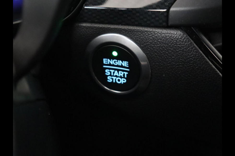Ford Focus 1.0 EcoBoost Hybrid ST Line X | Trekhaak | Stoel & stuurverwarming | Head-Up | Adaptive cruise | Camera | B&O Sound | Digital Cockpit | Carplay | Keyless | Full LED | Comfortstoelen | Park Assist Ford Focus 1.0 EcoBoost Hybrid ST Line X | Trekhaak | Stoel & stuurverwarming | Head-Up | Adaptive cruise | Camera | B&O Sound | Digital Cockpit | Carplay | Keyless | Full LED | Comfortstoelen | Park Assist