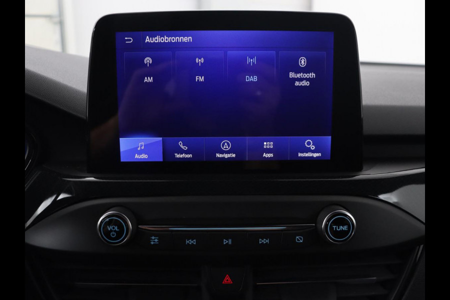 Ford Focus 1.0 EcoBoost Hybrid ST Line X | Trekhaak | Stoel & stuurverwarming | Head-Up | Adaptive cruise | Camera | B&O Sound | Digital Cockpit | Carplay | Keyless | Full LED | Comfortstoelen | Park Assist Ford Focus 1.0 EcoBoost Hybrid ST Line X | Trekhaak | Stoel & stuurverwarming | Head-Up | Adaptive cruise | Camera | B&O Sound | Digital Cockpit | Carplay | Keyless | Full LED | Comfortstoelen | Park Assist