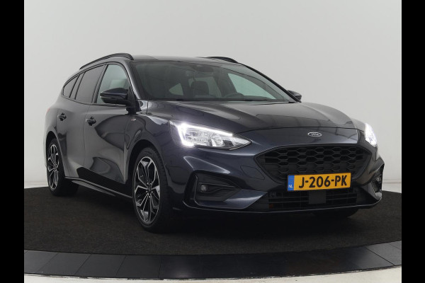 Ford Focus 1.0 EcoBoost Hybrid ST Line X | Trekhaak | Stoel & stuurverwarming | Head-Up | Adaptive cruise | Camera | B&O Sound | Digital Cockpit | Carplay | Keyless | Full LED | Comfortstoelen | Park Assist Ford Focus 1.0 EcoBoost Hybrid ST Line X | Trekhaak | Stoel & stuurverwarming | Head-Up | Adaptive cruise | Camera | B&O Sound | Digital Cockpit | Carplay | Keyless | Full LED | Comfortstoelen | Park Assist