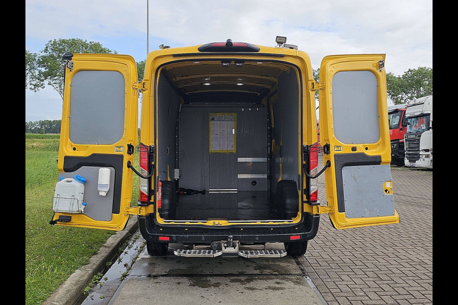 Ford Transit 350 2.0 TDCI L3H2 Trekhaak NAP Airco Euro6 130Pk 1e Eigenaar Oh-Historie!