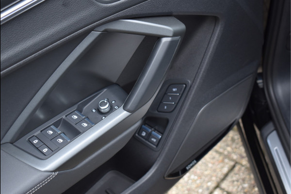 Audi Q3 Sportback 45 TFSI e S-Line 245 Pk Black Ed Pano Navi Memory Keyless Camera 20 Inch