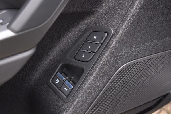 Audi Q3 Sportback 45 TFSI e S-Line 245 Pk Black Ed Pano Navi Memory Keyless Camera 20 Inch