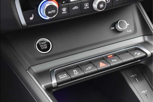 Audi Q3 Sportback 45 TFSI e S-Line 245 Pk Black Ed Pano Navi Memory Keyless Camera 20 Inch