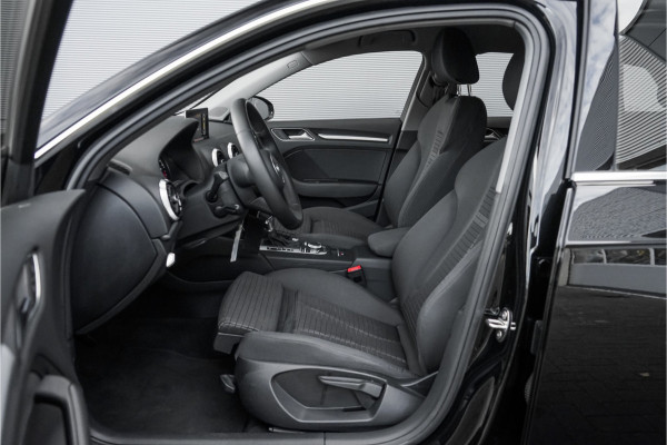 Audi A3 Sportback 40 TFSI Quattro Sport Automaat Navi ACC 18" Audi A3 Sportback 40 TFSI Quattro Sport Automaat Navi ACC 18"