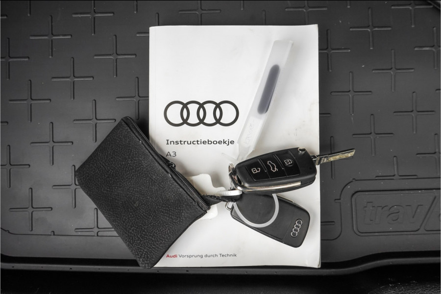 Audi A3 Sportback 40 TFSI Quattro Sport Automaat Navi ACC 18" Audi A3 Sportback 40 TFSI Quattro Sport Automaat Navi ACC 18"