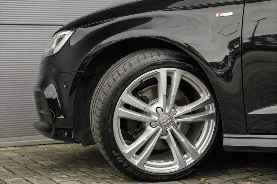 Audi A3 Sportback 40 TFSI Quattro Sport Automaat Navi ACC 18" Audi A3 Sportback 40 TFSI Quattro Sport Automaat Navi ACC 18"