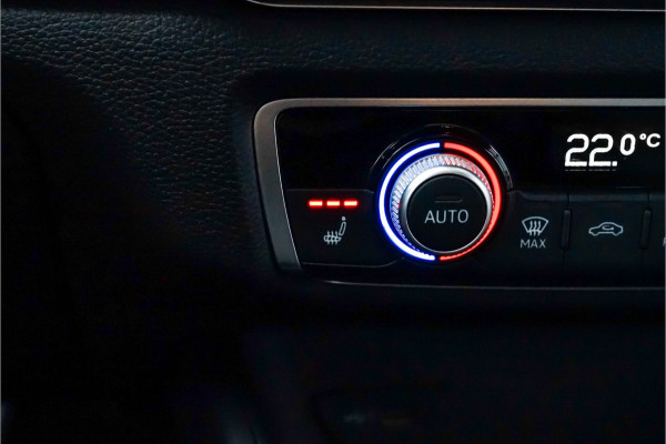 Audi A3 Sportback 40 TFSI Quattro Sport Automaat Navi ACC 18" Audi A3 Sportback 40 TFSI Quattro Sport Automaat Navi ACC 18"