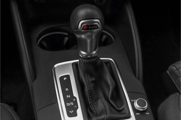 Audi A3 Sportback 40 TFSI Quattro Sport Automaat Navi ACC 18" Audi A3 Sportback 40 TFSI Quattro Sport Automaat Navi ACC 18"