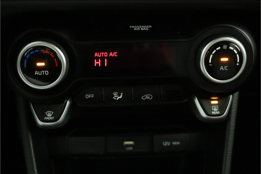 Kia Picanto 1.0 DPi GT-Line Apple Carplay/Android Auto - Cruise Control - Climate Control - Lederen Bekleding - Navigatie - Achteruitrijcamera - Fabrieksgarantie tot 04-2031