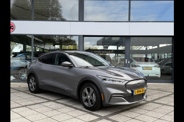 Ford Mustang Mach-E Aut. 75kWh | Trekhaak | Leder | Navi | B&O Sound | 360 Camera |