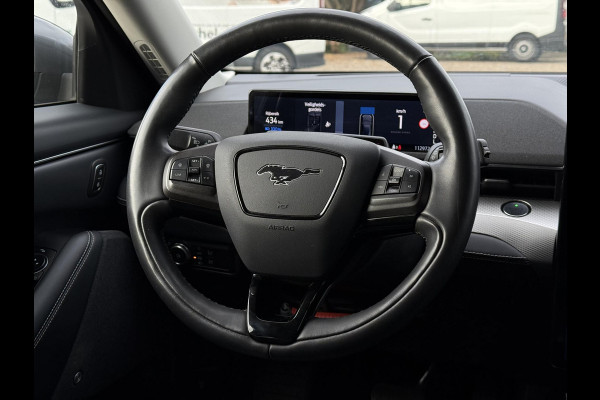 Ford Mustang Mach-E Aut. 75kWh | Trekhaak | Leder | Navi | B&O Sound | 360 Camera |