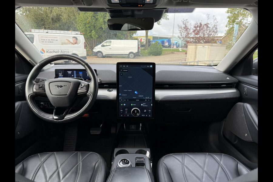 Ford Mustang Mach-E Aut. 75kWh | Trekhaak | Leder | Navi | B&O Sound | 360 Camera |