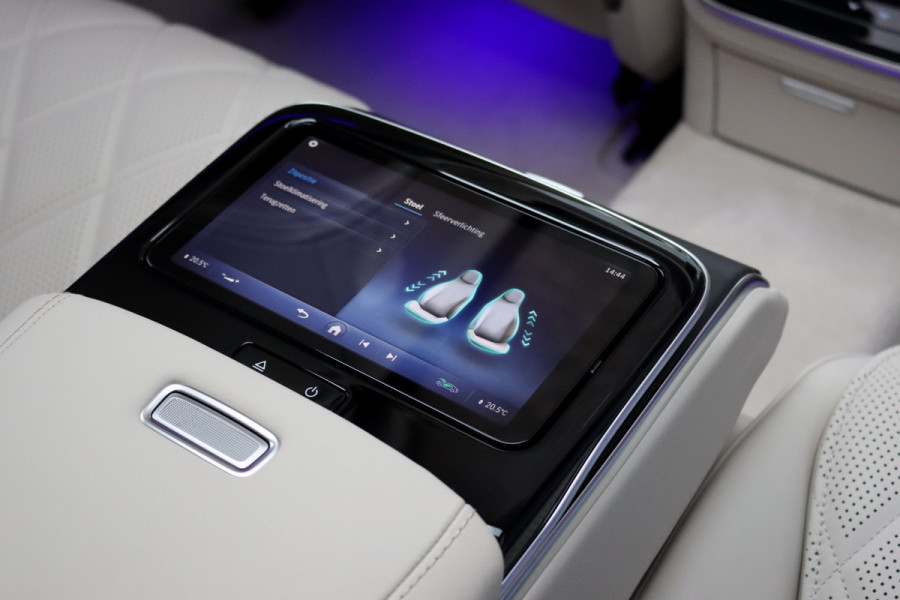 Mercedes-Benz S-Klasse 580 V8 4MATIC Lang AMG Line | Airmatic | Achterasbesturing | Distronic+ | Standkachel | Burmester | HUD | Zonweringspakket | MBUX Tablet | Exclusief Leder | Digital Light | 3D-Display | Mercedes-Benz S-Klasse 580 V8 4MATIC Lang AMG Line | Airmatic | Achterasbesturing | Distronic+ | Standkachel | Burmester | HUD | Zonweringspakket | MBUX Tablet | Exclusief Leder | Digital Light | 3D-Display |