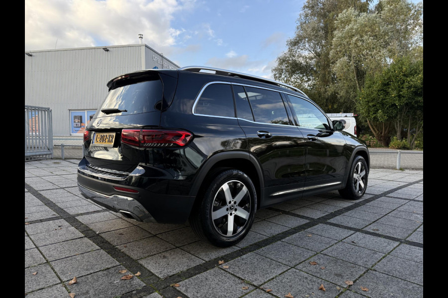 Mercedes-Benz Glb 200 Business Solution Luxury 7p. | Panorama | Leder | Memory | Mercedes-Benz Glb 200 Business Solution Luxury 7p. | Panorama | Leder | Memory |