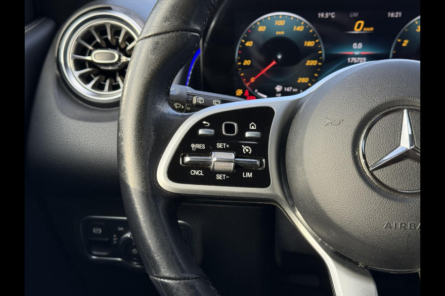 Mercedes-Benz Glb 200 Business Solution Luxury 7p. | Panorama | Leder | Memory | Mercedes-Benz Glb 200 Business Solution Luxury 7p. | Panorama | Leder | Memory |