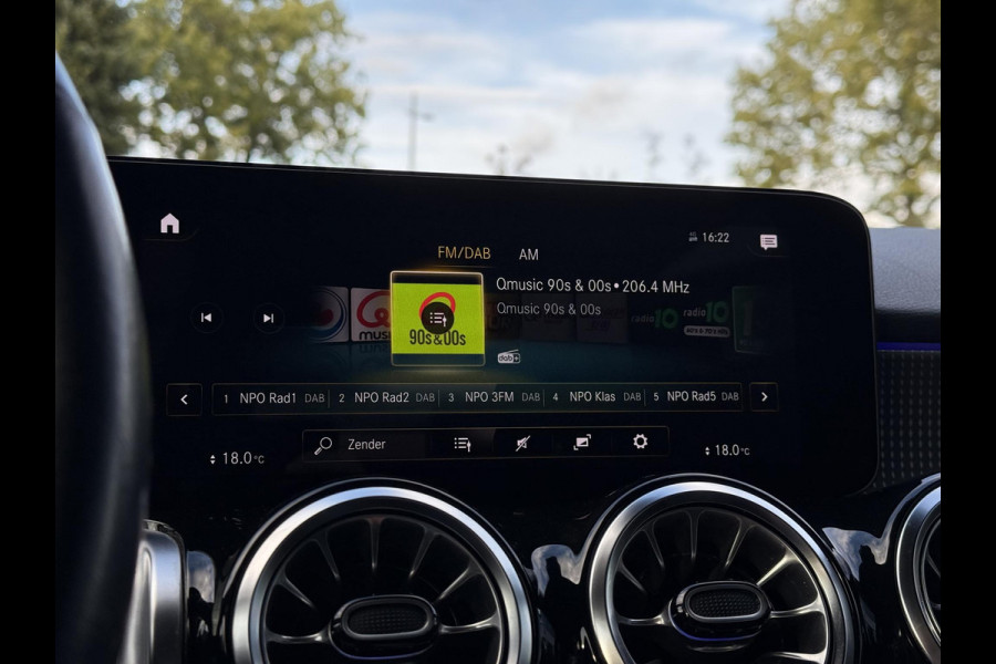 Mercedes-Benz Glb 200 Business Solution Luxury 7p. | Panorama | Leder | Memory | Mercedes-Benz Glb 200 Business Solution Luxury 7p. | Panorama | Leder | Memory |
