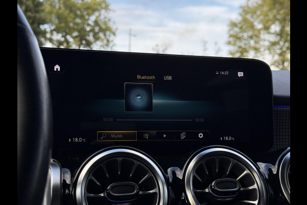 Mercedes-Benz Glb 200 Business Solution Luxury 7p. | Panorama | Leder | Memory | Mercedes-Benz Glb 200 Business Solution Luxury 7p. | Panorama | Leder | Memory |