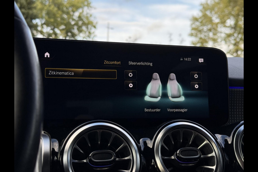 Mercedes-Benz Glb 200 Business Solution Luxury 7p. | Panorama | Leder | Memory | Mercedes-Benz Glb 200 Business Solution Luxury 7p. | Panorama | Leder | Memory |