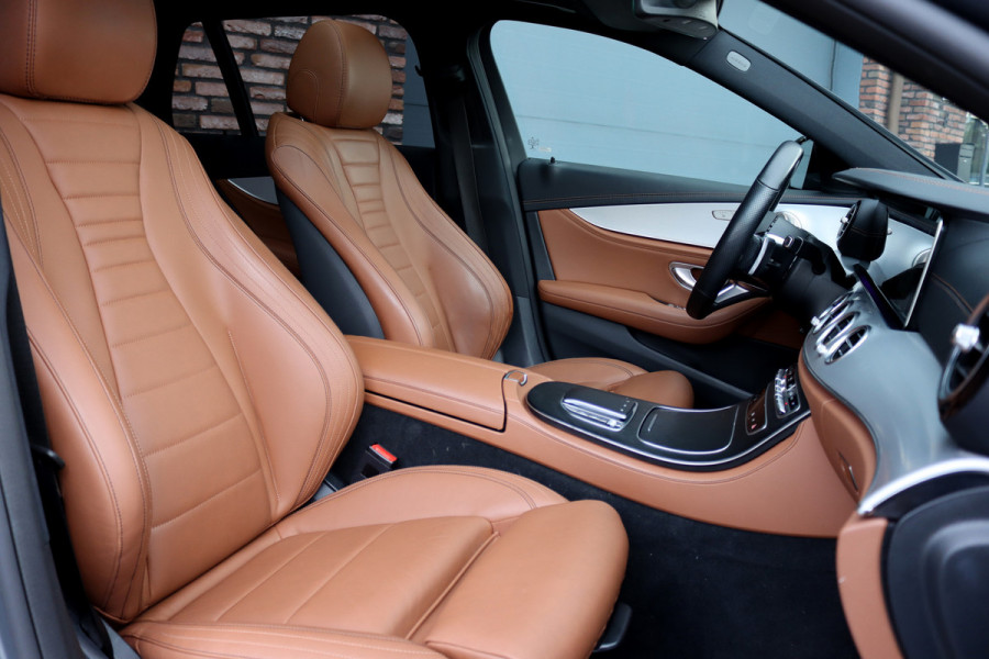 Mercedes-Benz E-Klasse Estate 300 de Premium+ AMG Line | Distronic+ | Panoramadak | Burmester | Keyless Go | Rijassistentiepakket | Surround Camera | Leder | Mercedes-Benz E-Klasse Estate 300 de Premium+ AMG Line | Distronic+ | Panoramadak | Burmester | Keyless Go | Rijassistentiepakket | Surround Camera | Leder |