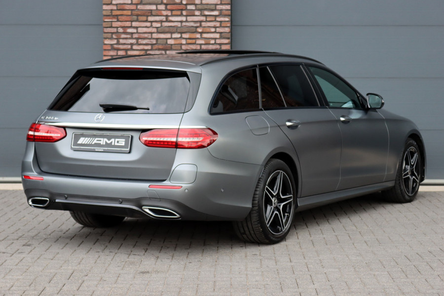 Mercedes-Benz E-Klasse Estate 300 de Premium+ AMG Line | Distronic+ | Panoramadak | Burmester | Keyless Go | Rijassistentiepakket | Surround Camera | Leder | Mercedes-Benz E-Klasse Estate 300 de Premium+ AMG Line | Distronic+ | Panoramadak | Burmester | Keyless Go | Rijassistentiepakket | Surround Camera | Leder |