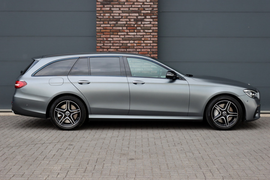 Mercedes-Benz E-Klasse Estate 300 de Premium+ AMG Line | Distronic+ | Panoramadak | Burmester | Keyless Go | Rijassistentiepakket | Surround Camera | Leder | Mercedes-Benz E-Klasse Estate 300 de Premium+ AMG Line | Distronic+ | Panoramadak | Burmester | Keyless Go | Rijassistentiepakket | Surround Camera | Leder |