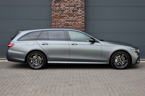 Mercedes-Benz E-Klasse Estate 300 de Premium+ AMG Line | Distronic+ | Panoramadak | Burmester | Keyless Go | Rijassistentiepakket | Surround Camera | Leder | Mercedes-Benz E-Klasse Estate 300 de Premium+ AMG Line | Distronic+ | Panoramadak | Burmester | Keyless Go | Rijassistentiepakket | Surround Camera | Leder |