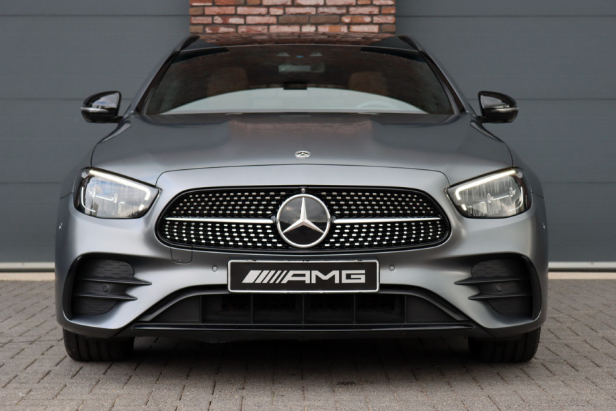 Mercedes-Benz E-Klasse Estate 300 de Premium+ AMG Line | Distronic+ | Panoramadak | Burmester | Keyless Go | Rijassistentiepakket | Surround Camera | Leder | Mercedes-Benz E-Klasse Estate 300 de Premium+ AMG Line | Distronic+ | Panoramadak | Burmester | Keyless Go | Rijassistentiepakket | Surround Camera | Leder |