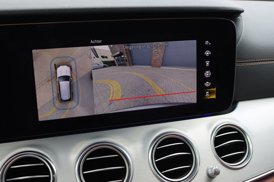 Mercedes-Benz E-Klasse Estate 300 de Premium+ AMG Line | Distronic+ | Panoramadak | Burmester | Keyless Go | Rijassistentiepakket | Surround Camera | Leder | Mercedes-Benz E-Klasse Estate 300 de Premium+ AMG Line | Distronic+ | Panoramadak | Burmester | Keyless Go | Rijassistentiepakket | Surround Camera | Leder |