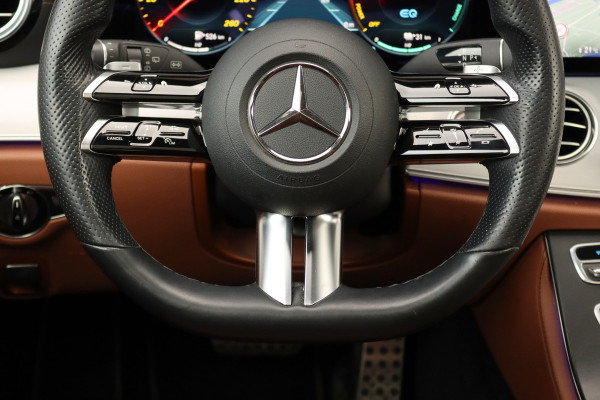 Mercedes-Benz E-Klasse Estate 300 de Premium+ AMG Line | Distronic+ | Panoramadak | Burmester | Keyless Go | Rijassistentiepakket | Surround Camera | Leder | Mercedes-Benz E-Klasse Estate 300 de Premium+ AMG Line | Distronic+ | Panoramadak | Burmester | Keyless Go | Rijassistentiepakket | Surround Camera | Leder |