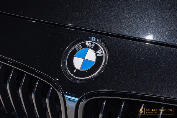 BMW 3 Serie Touring 320i M Sport Edition|Trekhaak|NAP|Leder