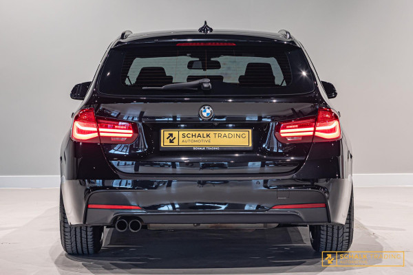 BMW 3 Serie Touring 320i M Sport Edition|Trekhaak|NAP|Leder
