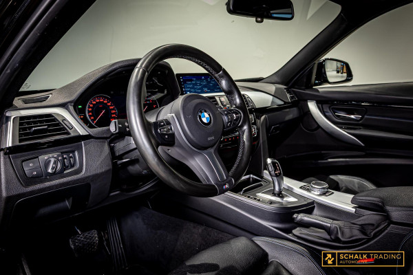 BMW 3 Serie Touring 320i M Sport Edition|Trekhaak|NAP|Leder
