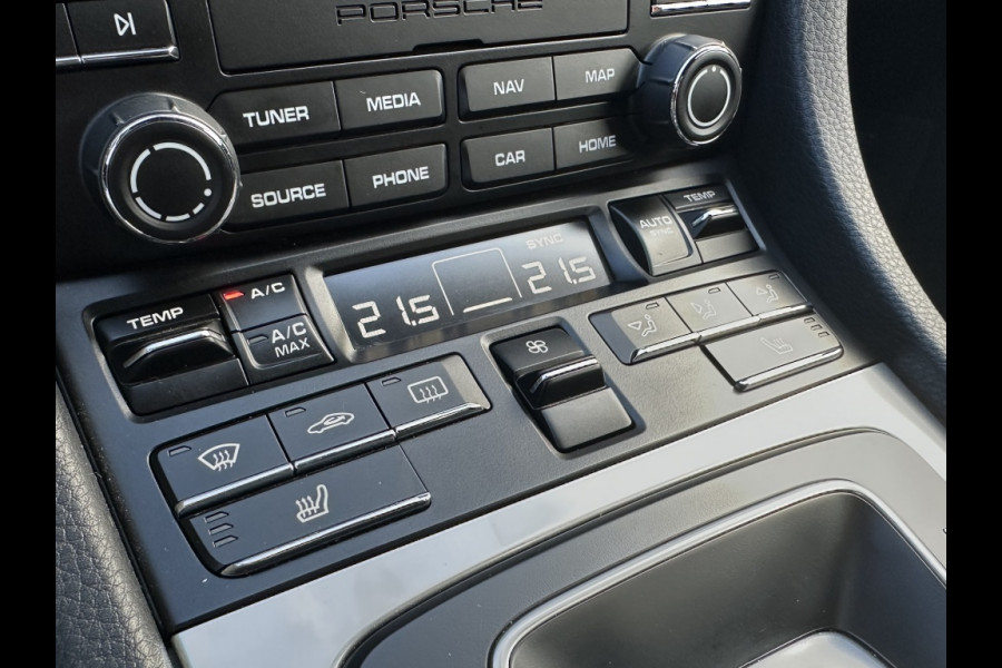 Porsche 718 Boxster 2.0 LEDER! ADAPTIVE CRUISE! ANDROID/APPLE CARPLAY!