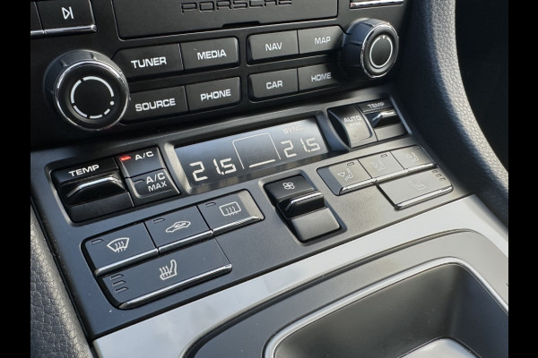 Porsche 718 Boxster 2.0 LEDER! ADAPTIVE CRUISE! ANDROID/APPLE CARPLAY!