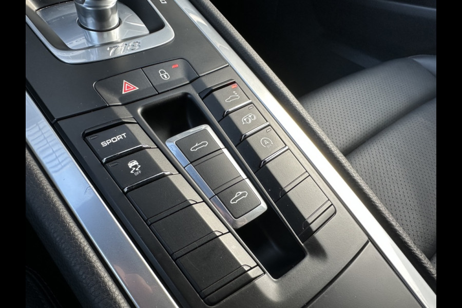 Porsche 718 Boxster 2.0 LEDER! ADAPTIVE CRUISE! ANDROID/APPLE CARPLAY!