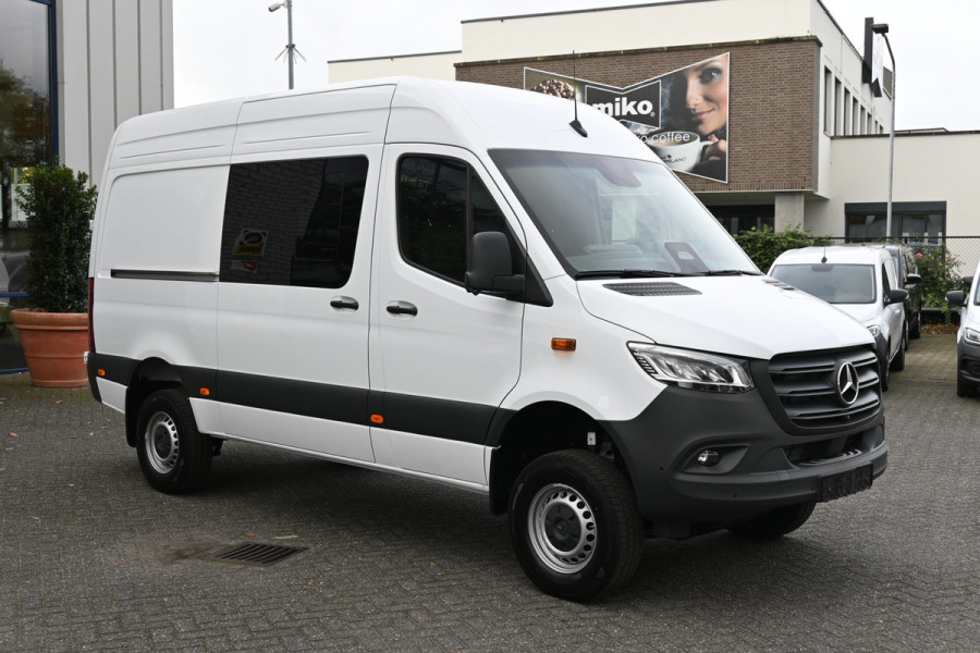 Mercedes-Benz Sprinter 319 CDI 4x4 L2H2 Pro Draaistoelen, LED, 360 Graden Camera, Navigatie