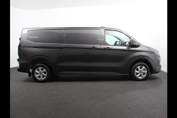 Ford Transit Custom 300 2.0 TDCI L2H1 Automaat Trend Nieuw Model | Navigatie | Camera | Parkeersensoren | Trekhaak | Airco | Betimmering | Cruise Control Ford Transit Custom 300 2.0 TDCI L2H1 Automaat Trend Nieuw Model | Navigatie | Camera | Parkeersensoren | Trekhaak | Airco | Betimmering | Cruise Control