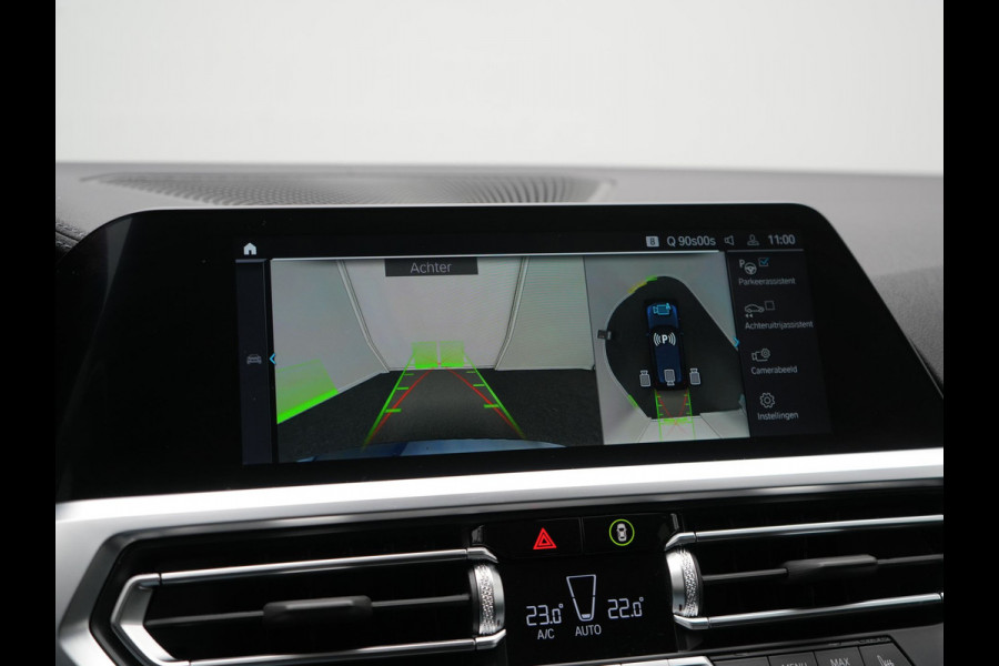 BMW 3 Serie Touring 330e Luxury Line Plug In Hybrid 293pk Dealer O.H PHEV | Panodak | Adaptive Cruise | 360 Camera | Lederen Sportstoelen Memory & Verwarmd | Harman & Kardon |  Apple Carplay | Sfeerverlichting | Blis | Virtual | Navigatie | DAB | 19"L.M | BMW 3 Serie Touring 330e Luxury Line Plug In Hybrid 293pk Dealer O.H PHEV | Panodak | Adaptive Cruise | 360 Camera | Lederen Sportstoelen Memory & Verwarmd | Harman & Kardon |  Apple Carplay | Sfeerverlichting | Blis | Virtual | Navigatie | DAB | 19"L.M |
