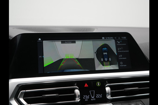 BMW 3 Serie Touring 330e Luxury Line Plug In Hybrid 293pk Dealer O.H PHEV | Panodak | Adaptive Cruise | 360 Camera | Lederen Sportstoelen Memory & Verwarmd | Harman & Kardon |  Apple Carplay | Sfeerverlichting | Blis | Virtual | Navigatie | DAB | 19"L.M | BMW 3 Serie Touring 330e Luxury Line Plug In Hybrid 293pk Dealer O.H PHEV | Panodak | Adaptive Cruise | 360 Camera | Lederen Sportstoelen Memory & Verwarmd | Harman & Kardon |  Apple Carplay | Sfeerverlichting | Blis | Virtual | Navigatie | DAB | 19"L.M |