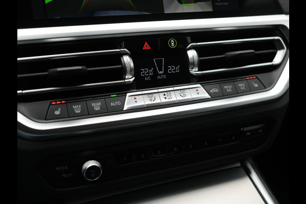 BMW 3 Serie Touring 330e Luxury Line Plug In Hybrid 293pk Dealer O.H PHEV | Panodak | Adaptive Cruise | 360 Camera | Lederen Sportstoelen Memory & Verwarmd | Harman & Kardon |  Apple Carplay | Sfeerverlichting | Blis | Virtual | Navigatie | DAB | 19"L.M | BMW 3 Serie Touring 330e Luxury Line Plug In Hybrid 293pk Dealer O.H PHEV | Panodak | Adaptive Cruise | 360 Camera | Lederen Sportstoelen Memory & Verwarmd | Harman & Kardon |  Apple Carplay | Sfeerverlichting | Blis | Virtual | Navigatie | DAB | 19"L.M |