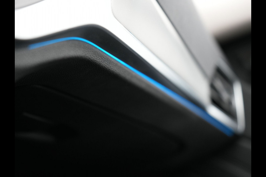 BMW 3 Serie Touring 330e Luxury Line Plug In Hybrid 293pk Dealer O.H PHEV | Panodak | Adaptive Cruise | 360 Camera | Lederen Sportstoelen Memory & Verwarmd | Harman & Kardon |  Apple Carplay | Sfeerverlichting | Blis | Virtual | Navigatie | DAB | 19"L.M | BMW 3 Serie Touring 330e Luxury Line Plug In Hybrid 293pk Dealer O.H PHEV | Panodak | Adaptive Cruise | 360 Camera | Lederen Sportstoelen Memory & Verwarmd | Harman & Kardon |  Apple Carplay | Sfeerverlichting | Blis | Virtual | Navigatie | DAB | 19"L.M |