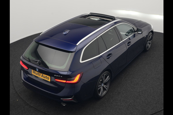 BMW 3 Serie Touring 330e Luxury Line Plug In Hybrid 293pk Dealer O.H PHEV | Panodak | Adaptive Cruise | 360 Camera | Lederen Sportstoelen Memory & Verwarmd | Harman & Kardon |  Apple Carplay | Sfeerverlichting | Blis | Virtual | Navigatie | DAB | 19"L.M | BMW 3 Serie Touring 330e Luxury Line Plug In Hybrid 293pk Dealer O.H PHEV | Panodak | Adaptive Cruise | 360 Camera | Lederen Sportstoelen Memory & Verwarmd | Harman & Kardon |  Apple Carplay | Sfeerverlichting | Blis | Virtual | Navigatie | DAB | 19"L.M |