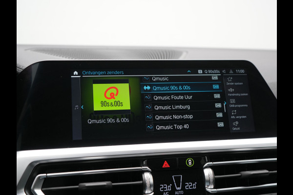 BMW 3 Serie Touring 330e Luxury Line Plug In Hybrid 293pk Dealer O.H PHEV | Panodak | Adaptive Cruise | 360 Camera | Lederen Sportstoelen Memory & Verwarmd | Harman & Kardon |  Apple Carplay | Sfeerverlichting | Blis | Virtual | Navigatie | DAB | 19"L.M | BMW 3 Serie Touring 330e Luxury Line Plug In Hybrid 293pk Dealer O.H PHEV | Panodak | Adaptive Cruise | 360 Camera | Lederen Sportstoelen Memory & Verwarmd | Harman & Kardon |  Apple Carplay | Sfeerverlichting | Blis | Virtual | Navigatie | DAB | 19"L.M |