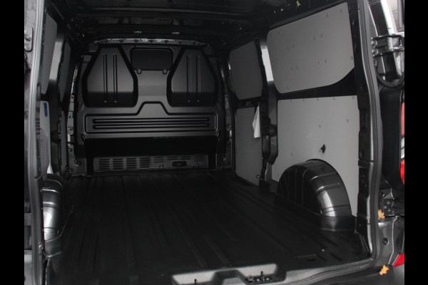 Ford Transit Custom 300 2.0 TDCI L2H1 Automaat Trend Nieuw Model | Navigatie | Camera | Parkeersensoren | Trekhaak | Airco | Betimmering | Cruise Control Ford Transit Custom 300 2.0 TDCI L2H1 Automaat Trend Nieuw Model | Navigatie | Camera | Parkeersensoren | Trekhaak | Airco | Betimmering | Cruise Control