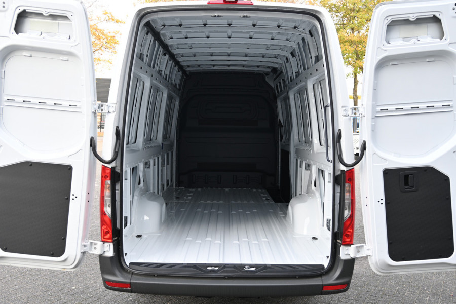 Mercedes-Benz Sprinter 317 CDI L3H2 Pro Geveerde stoel, Smartphone integratiesysteem Mercedes-Benz Sprinter 317 CDI L3H2 Pro Geveerde stoel, Smartphone integratiesysteem