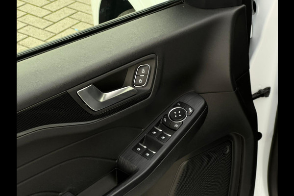 Ford Kuga 2.5 PHEV ST-Line X NL AUTO | ELEKTR KLEP | PANO | STUURWIEL VERW | STOELVERW | Ford Kuga 2.5 PHEV ST-Line X NL AUTO | ELEKTR KLEP | PANO | STUURWIEL VERW | STOELVERW |