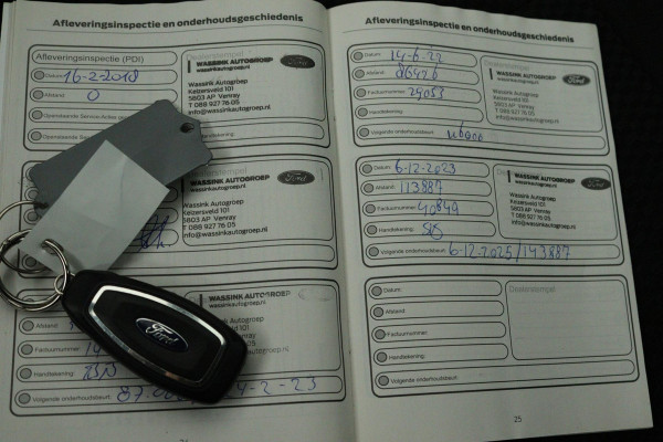 Ford Fiesta 1.0 EcoBoost ST-Line (STOEL/STUUR VERWARMING, CRUISE CONTROL, PARKEERSENSOREN, LANE-ASSIST, GOED ONDERHOUDEN)